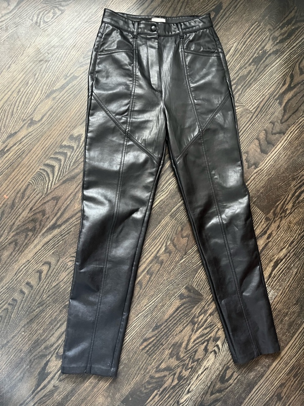 Wilfred Aritzia Black Faux Leather Paneled High Waist Shiny Pants Size 0